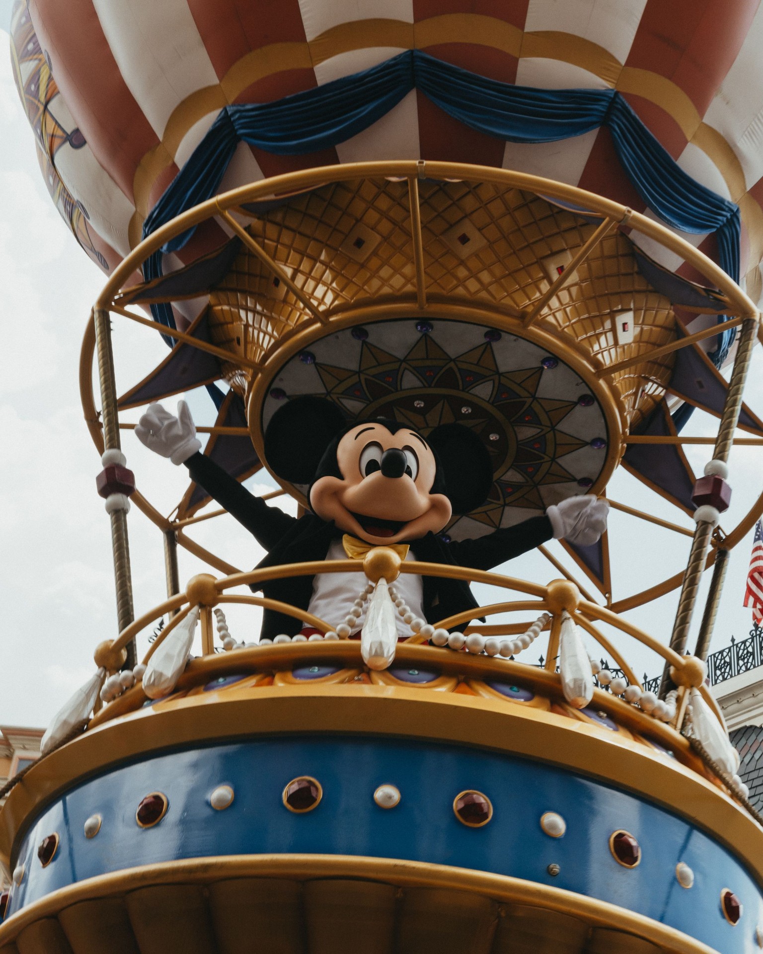 Mickey Mouse en carroza